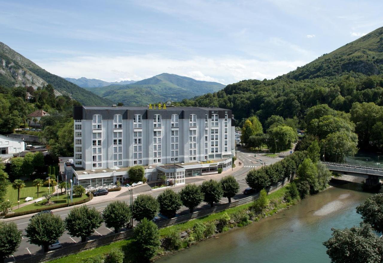 Alba Hotel 4*